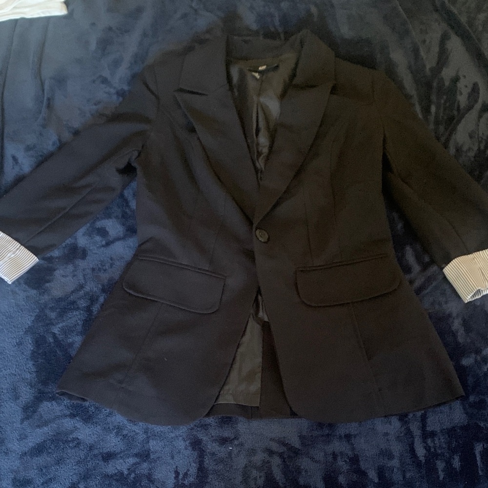 Iz Byer Black Blazer